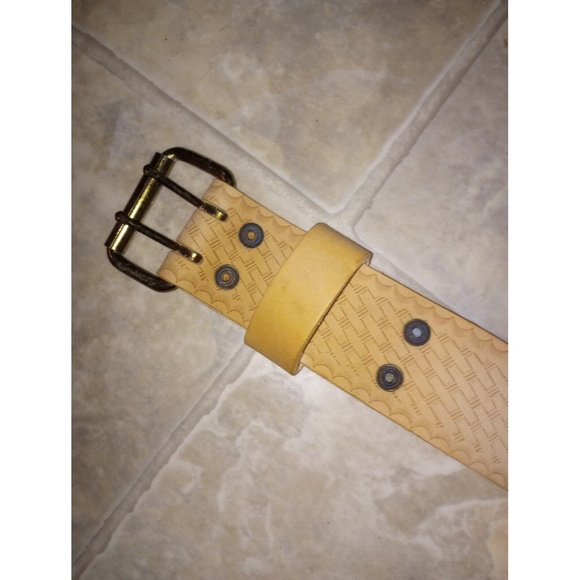 Klein Tools 5415XL Heavy-Duty Embossed Leather Tool Belt, X-Large - Picture 2 of 8